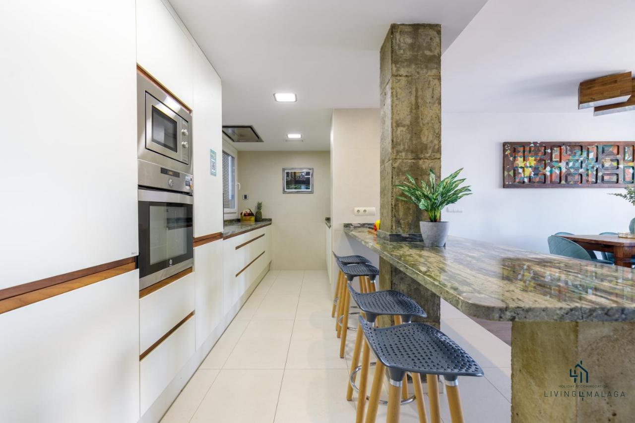 Living4Malaga Theatre Square Terrace Apartment Exterior photo
