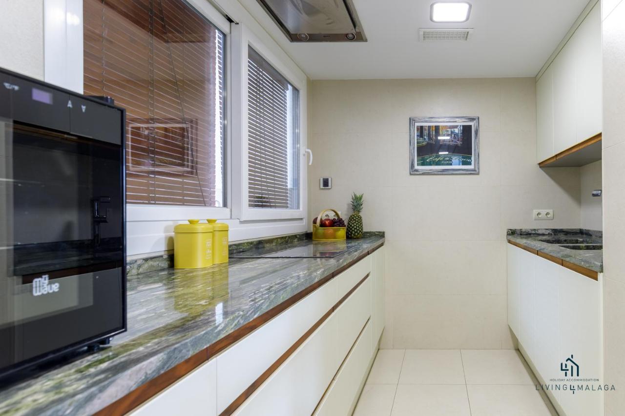Living4Malaga Theatre Square Terrace Apartment Exterior photo