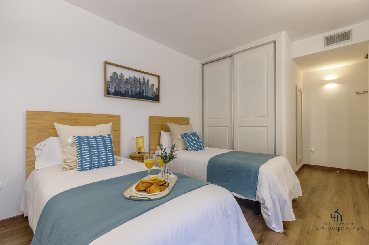 Living4Malaga Theatre Square Terrace Apartment Exterior photo